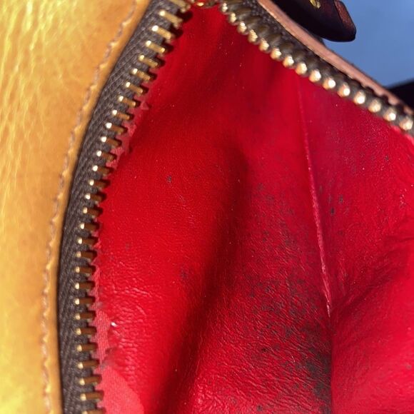 2 Wallet’s Vintage Dooney & Bourke 1975 Bags - Picture 10 of 14